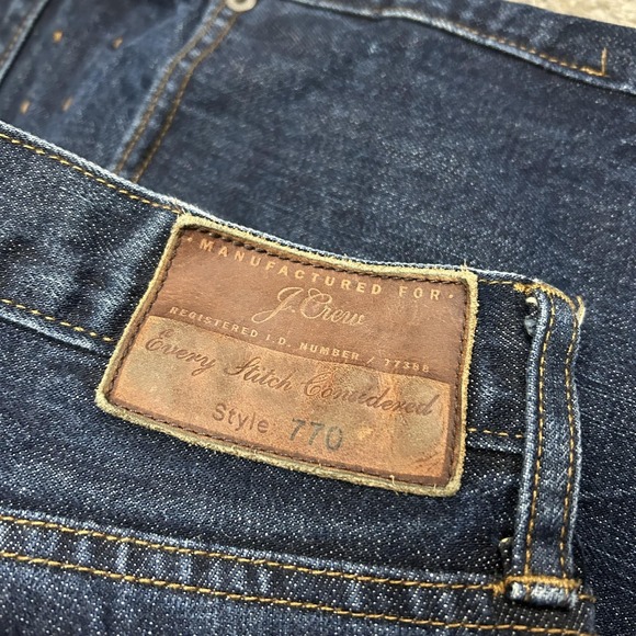 J.Crew 770 Jeans Mens 33x32 Dark Wash Blue Kaihara Denim Straight  5-Pocket - Picture 3 of 13